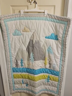cloud island Mountain Scene Baby Quilt Blanket